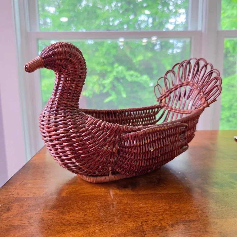 Vintage Wicker Turkey Bird Basket Brown Farmhouse‎ Thanksgiving Decor